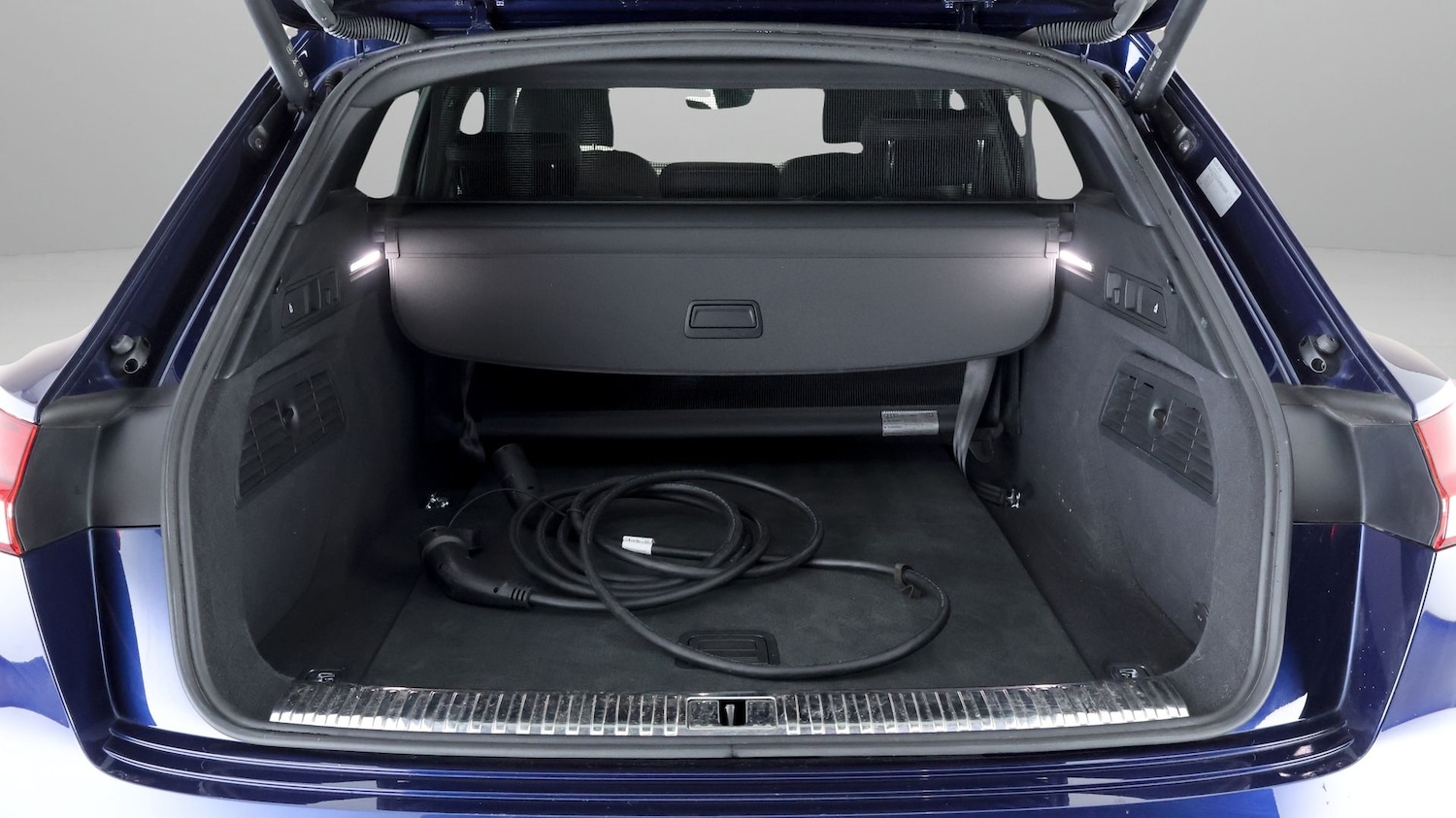 Used Audi e-tron 2021 for sale - 77532191: Photo 16