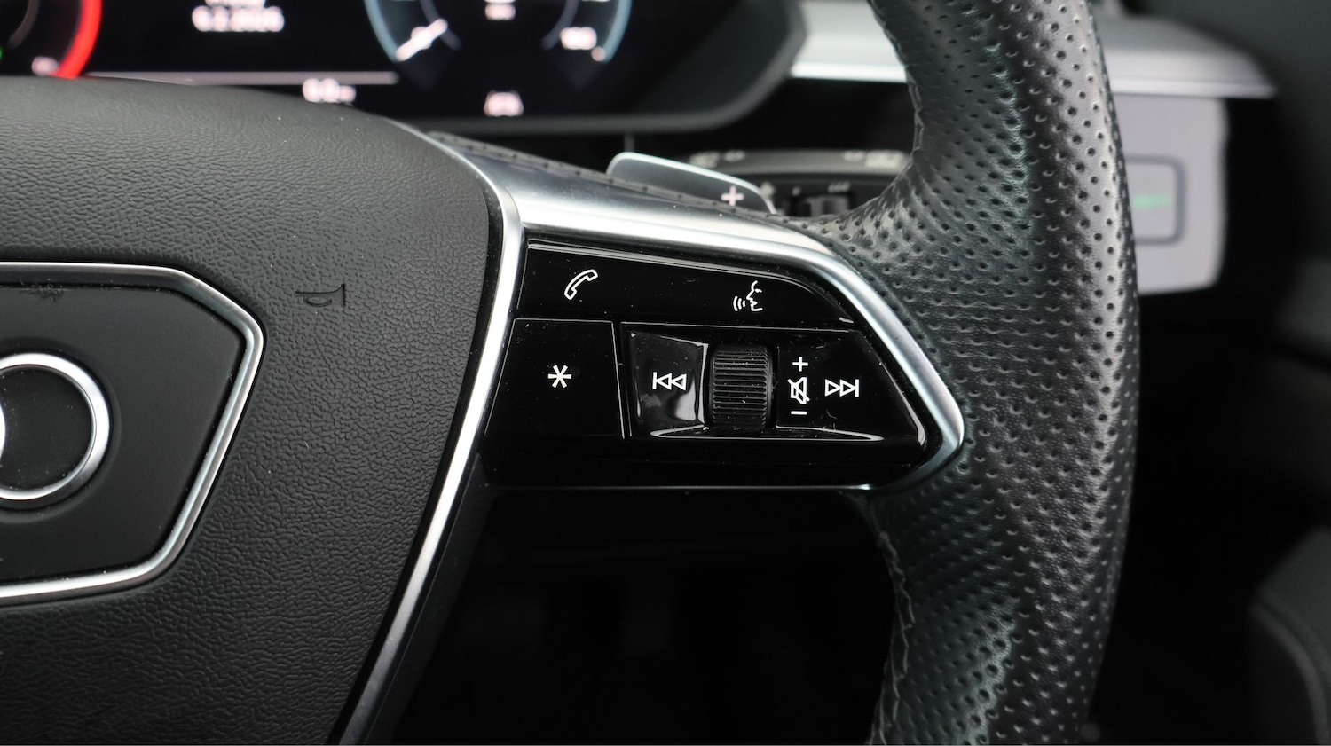 Used Audi e-tron 2021 for sale - 77532191: Photo 21