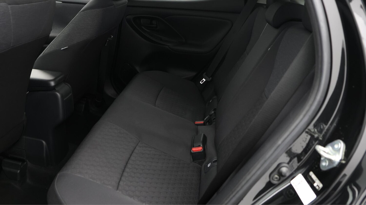 Used Toyota Yaris 2022 for sale - 75905751: Photo 17