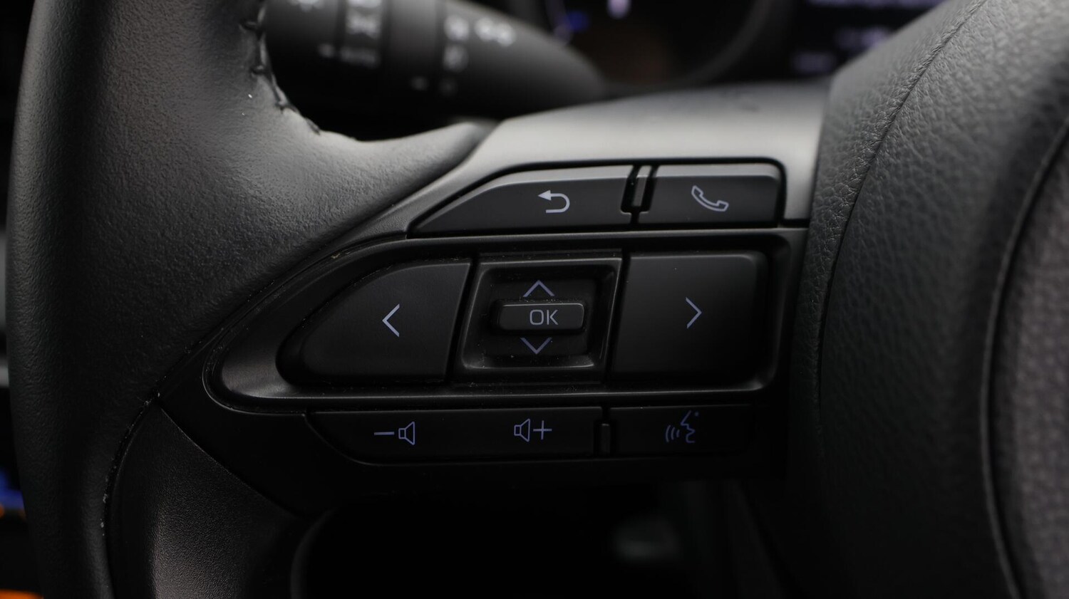 Used Toyota Yaris 2022 for sale - 75905751: Photo 25