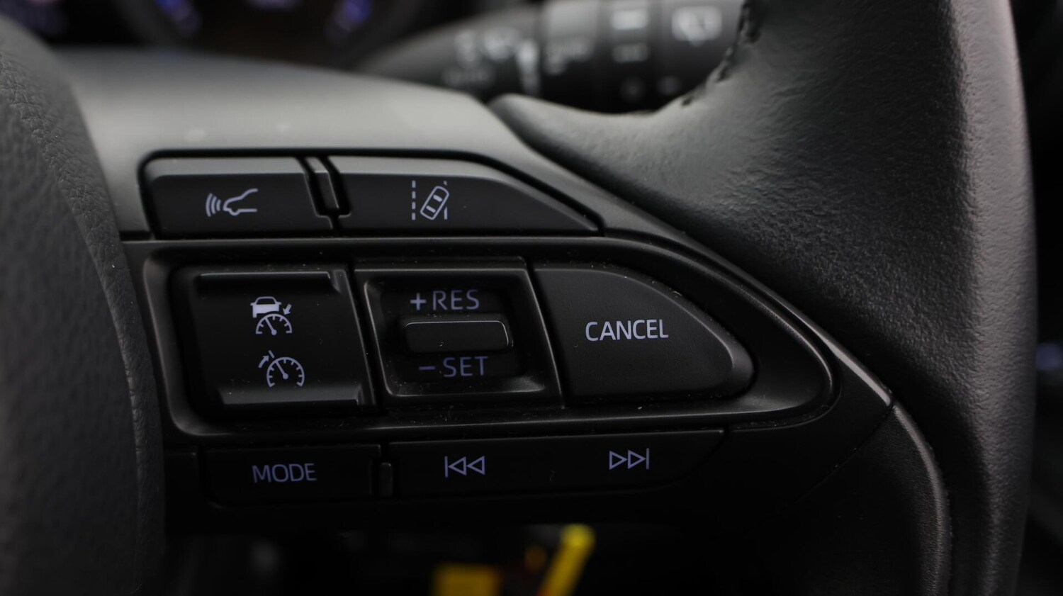 Used Toyota Yaris 2022 for sale - 75905751: Photo 26