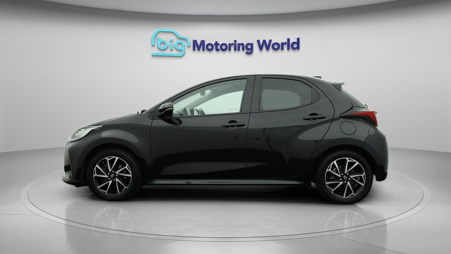Used Toyota Yaris 2022 for sale - 75905751: Photo 5