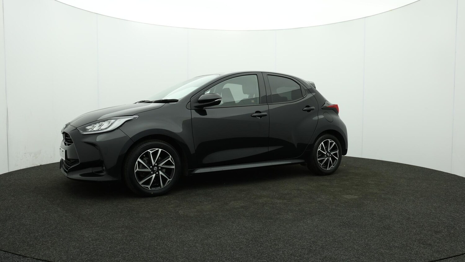 Used Toyota Yaris 2022 for sale - 75905751: Photo 73