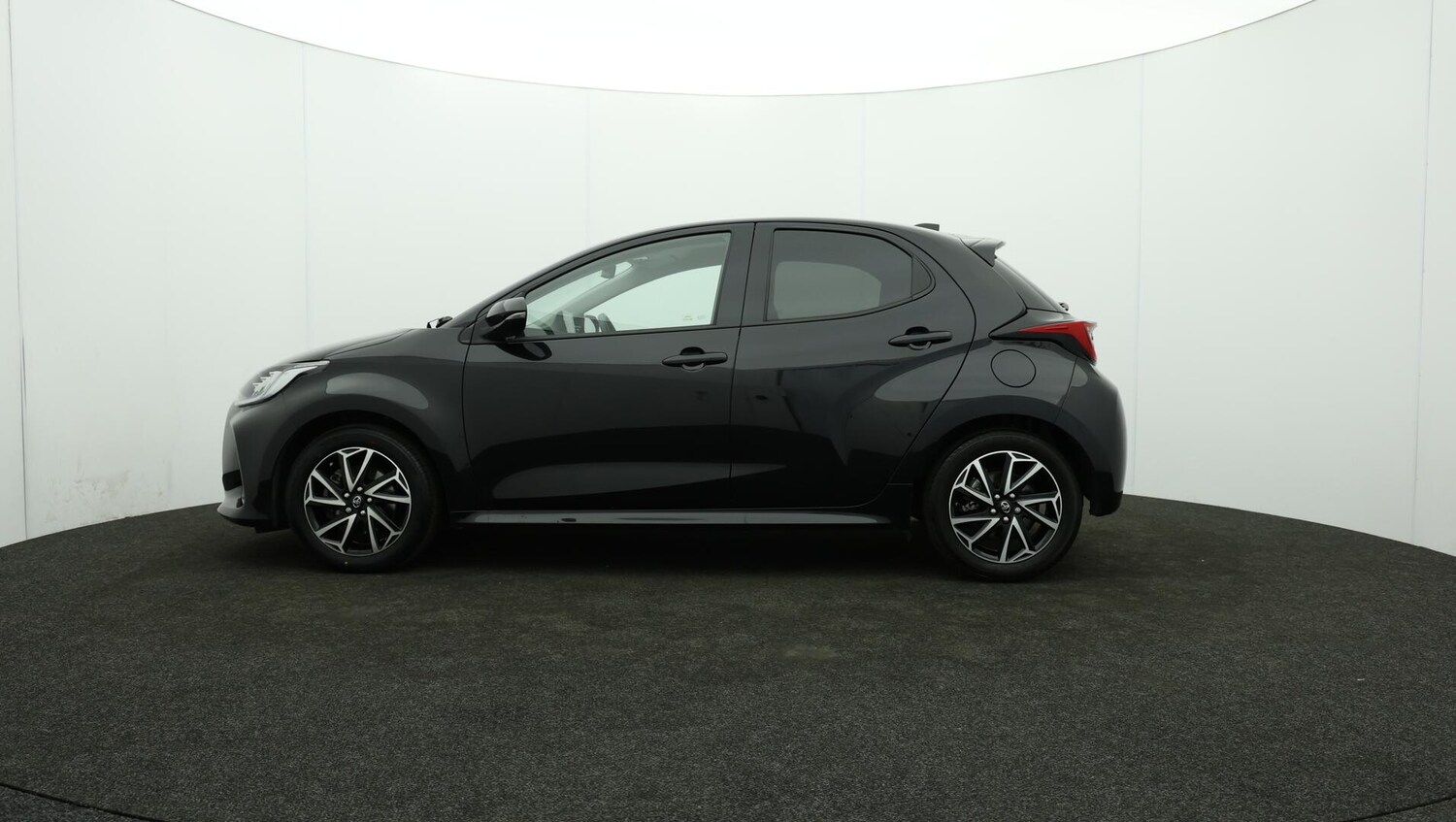 Used Toyota Yaris 2022 for sale - 75905751: Photo 78