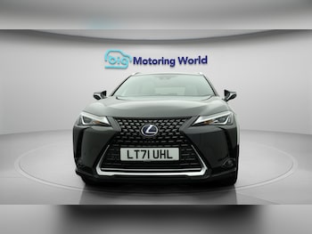 Used Lexus UX 2021 for sale - 76270420: Photo