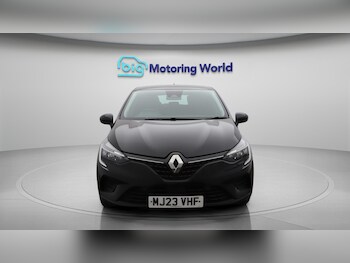 Used Renault Clio 2023 for sale - 76432000: Photo