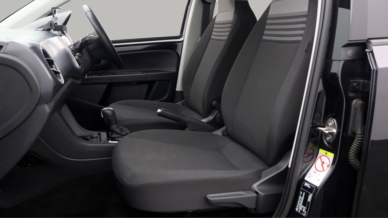 Used Volkswagen up! 2022 for sale - 77216392: Photo 14