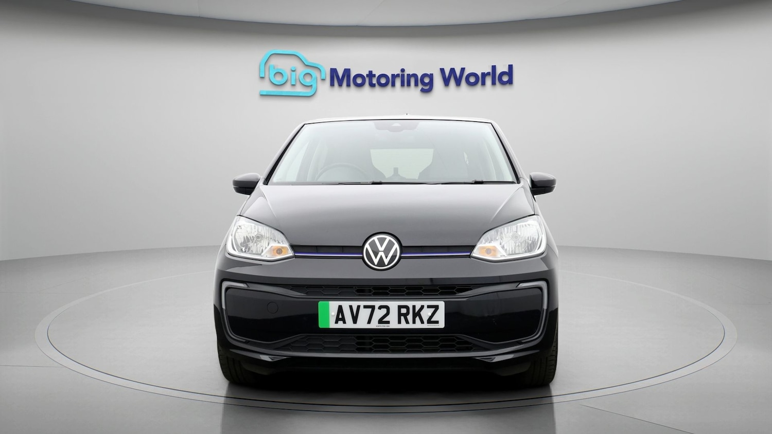 Used Volkswagen up! 2022 for sale - 77216392: Photo 2