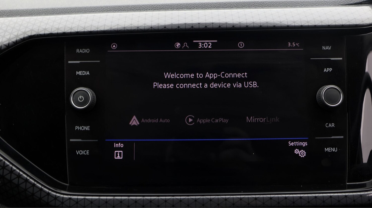 Used Volkswagen T-Cross 2021 for sale - 77118798: Photo 21