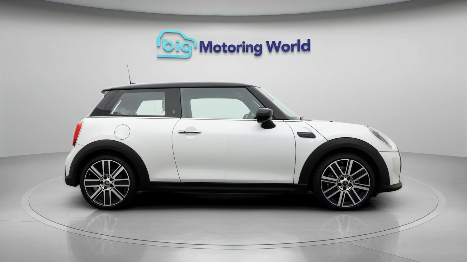 Used MINI Hatch 2023 for sale - 77745259: Photo 8