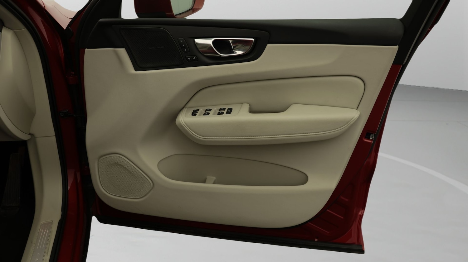 Used Volvo XC60 2021 for sale - 77736083: Photo 15