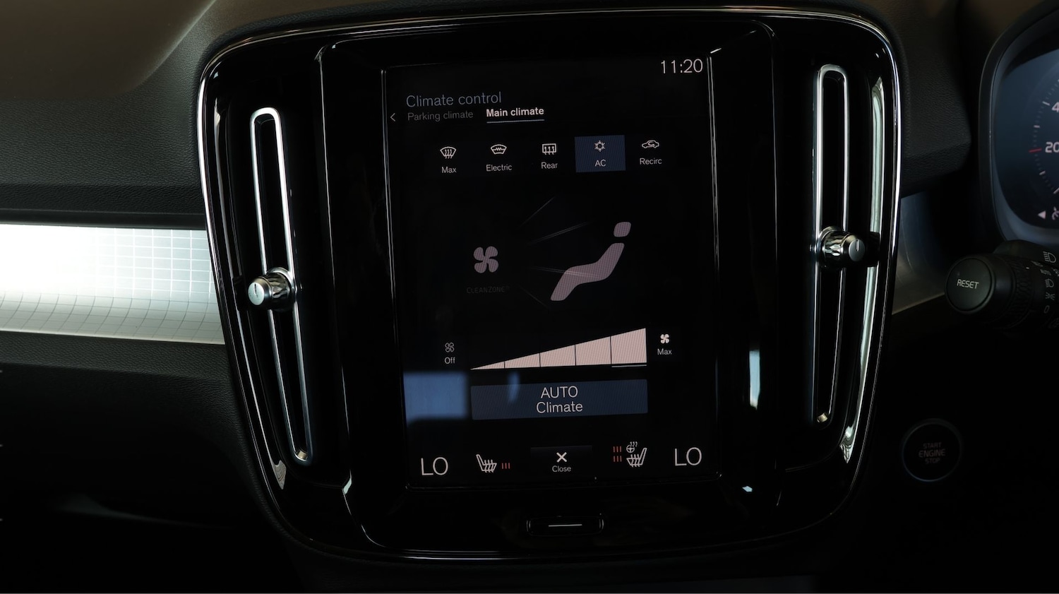 Used Volvo XC40 2022 for sale - 77891831: Photo 12