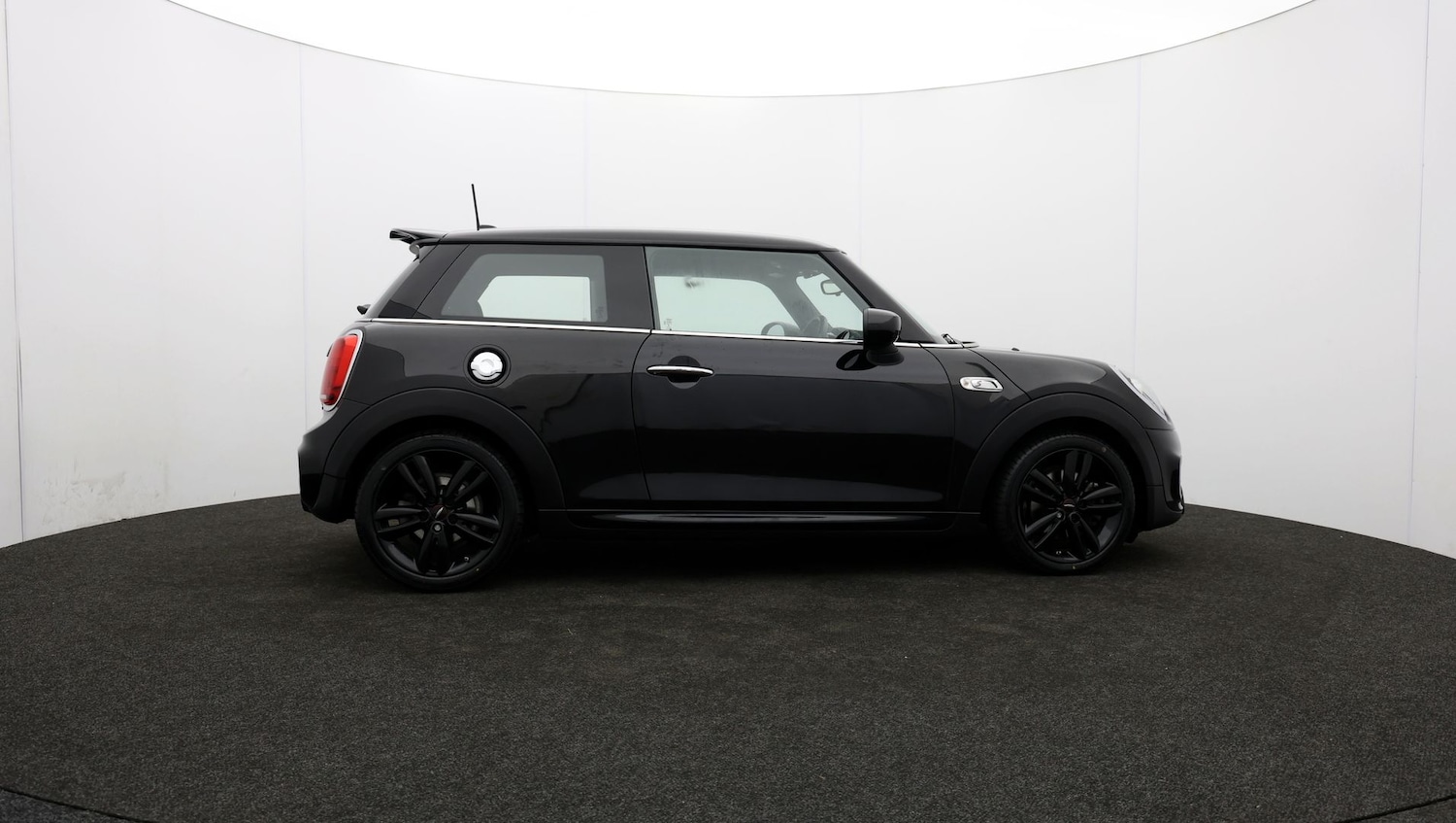Used MINI Hatch 2019 for sale - 76811672: Photo 24