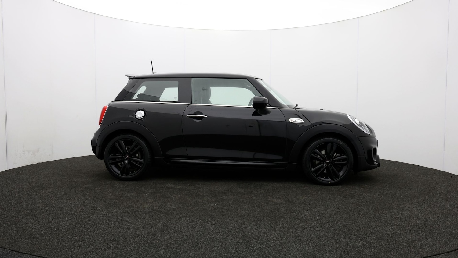Used MINI Hatch 2019 for sale - 76811672: Photo 28