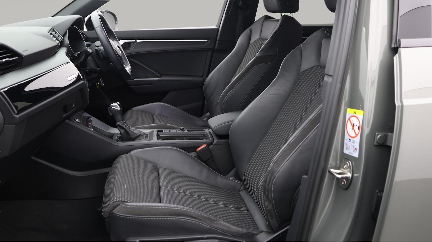 Used Audi Q3 2022 for sale - 76562096: Photo 15