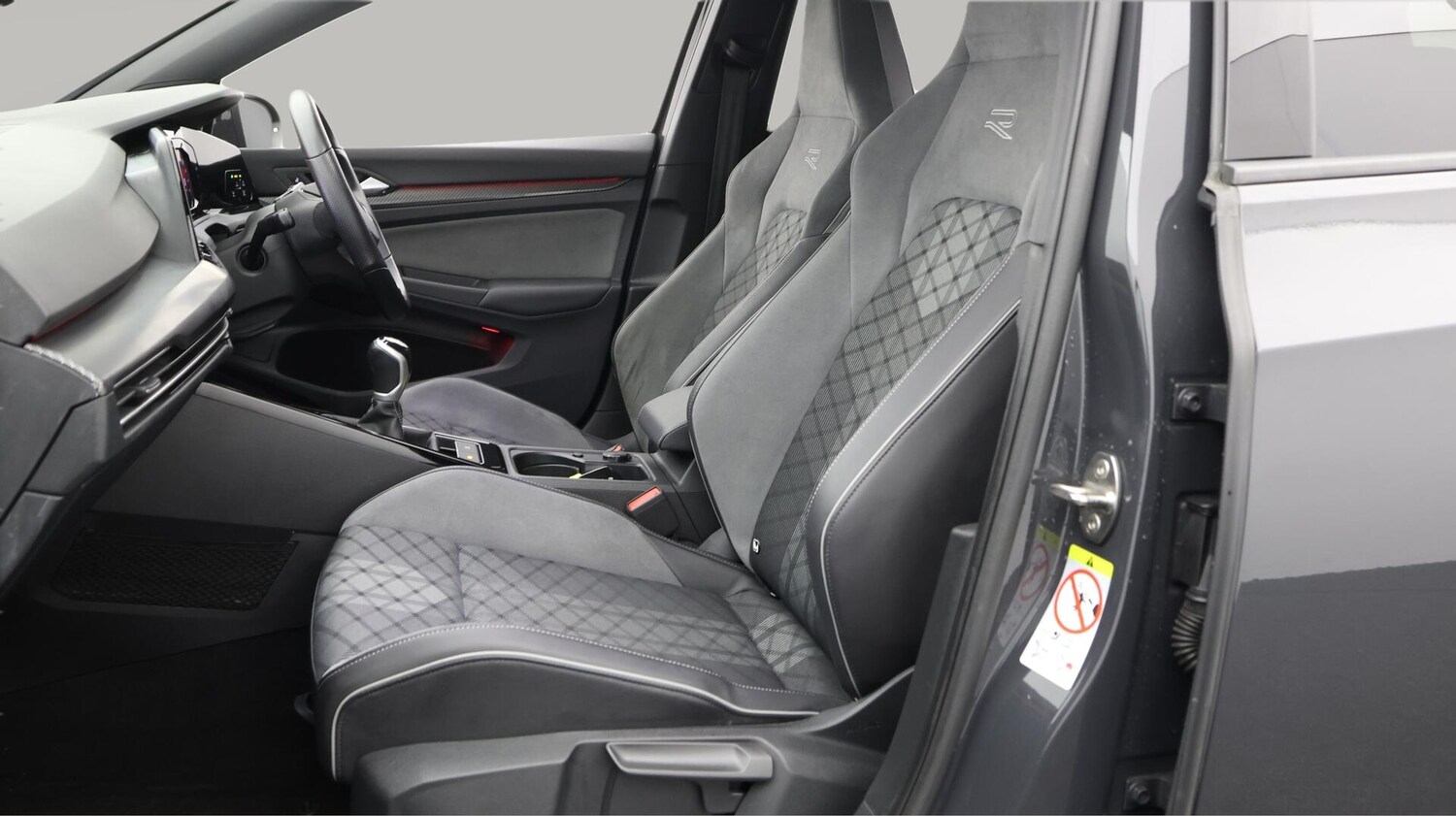 Used Volkswagen Golf 2022 for sale - 76644870: Photo 15