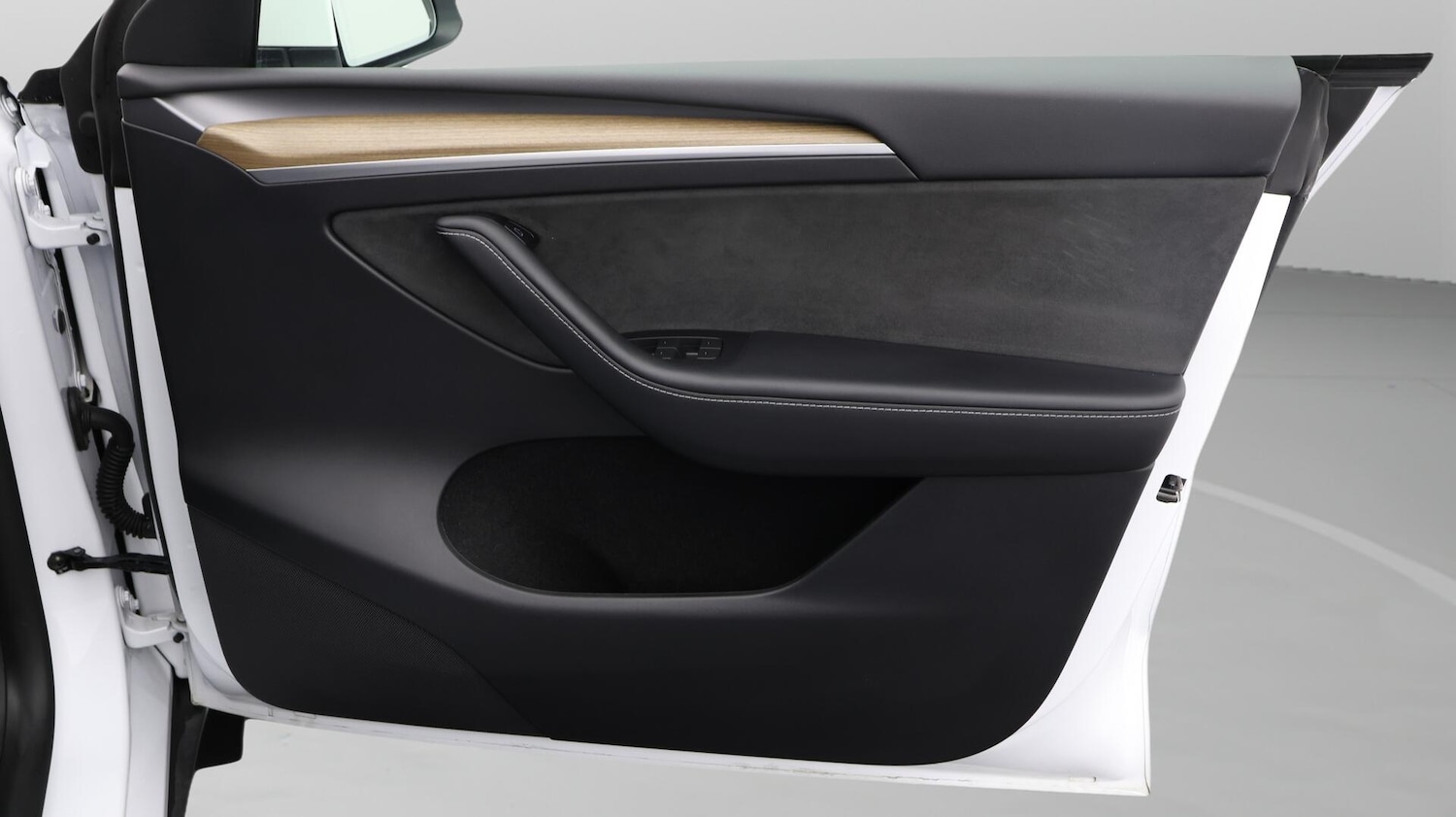 Used Tesla Model Y 2024 for sale - 76644876: Photo 16