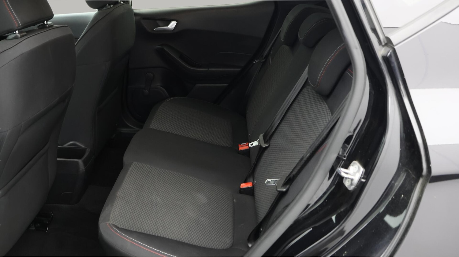 Used Ford Fiesta 2018 for sale - 76657131: Photo 17