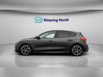 Used Ford Focus 2020 for sale - 75600957: Photo