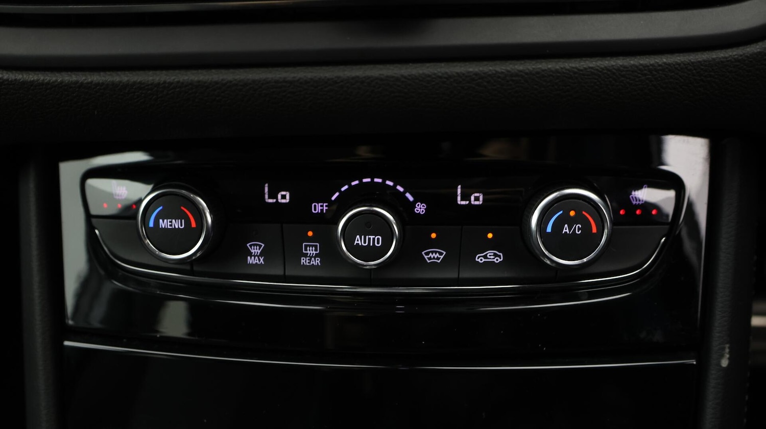 Used Vauxhall Grandland 2022 for sale - 76619598: Photo 13