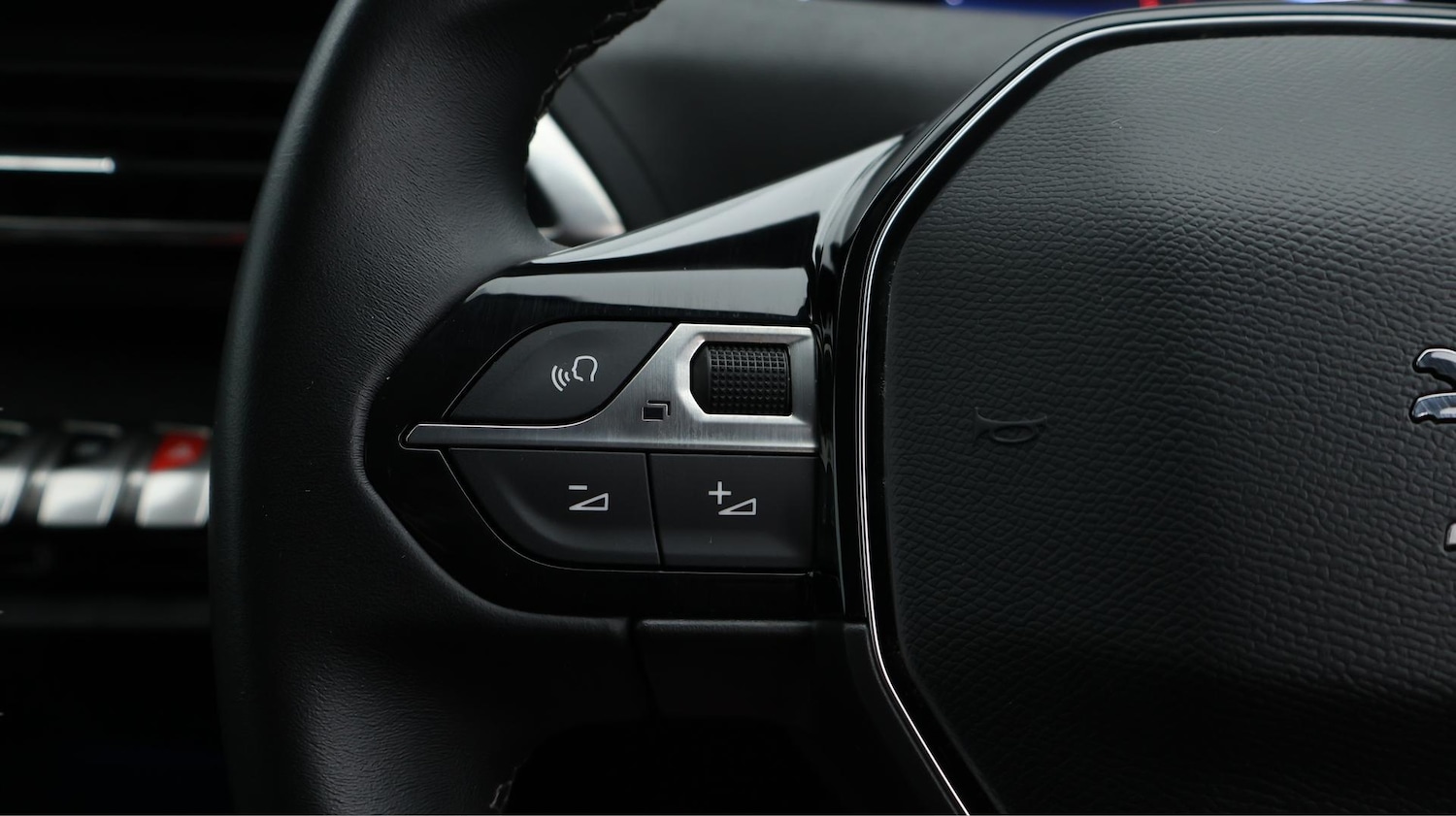 Used Peugeot 3008 2021 for sale - 76538772: Photo 26