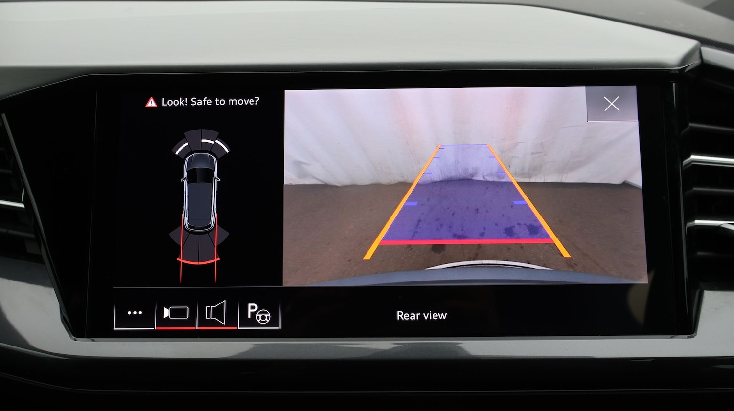 Used Audi Q4 e-tron for sale - 77370485: Photo 26