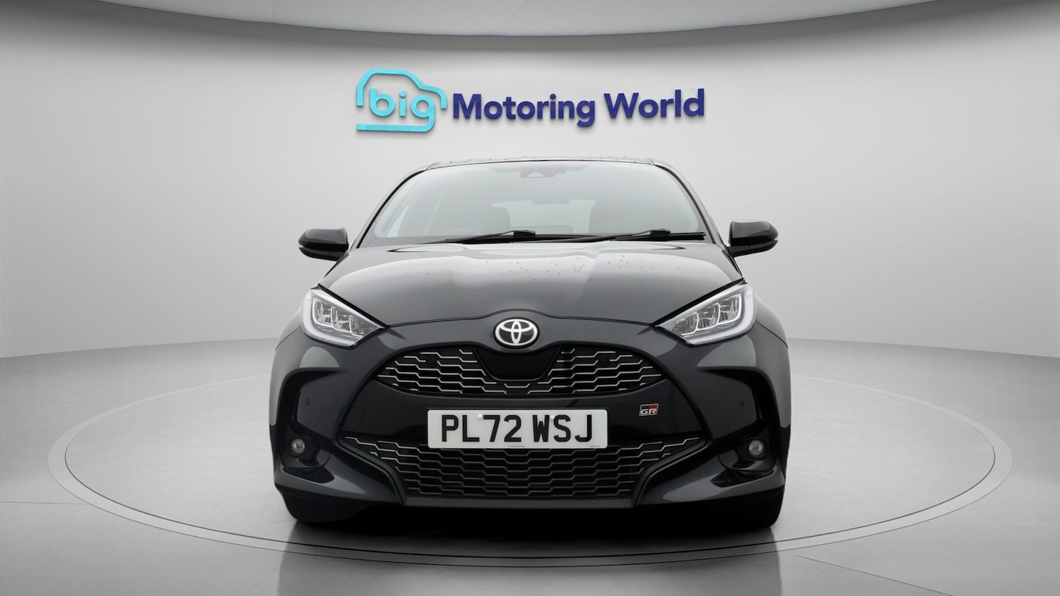 Used Toyota Yaris for sale - 77682211: Photo 2