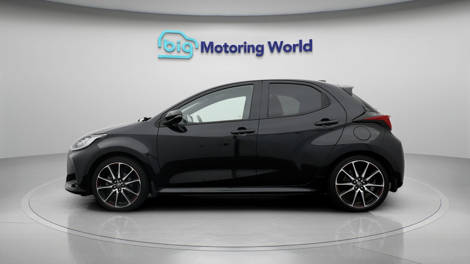 Used Toyota Yaris for sale - 77682211: Photo 4