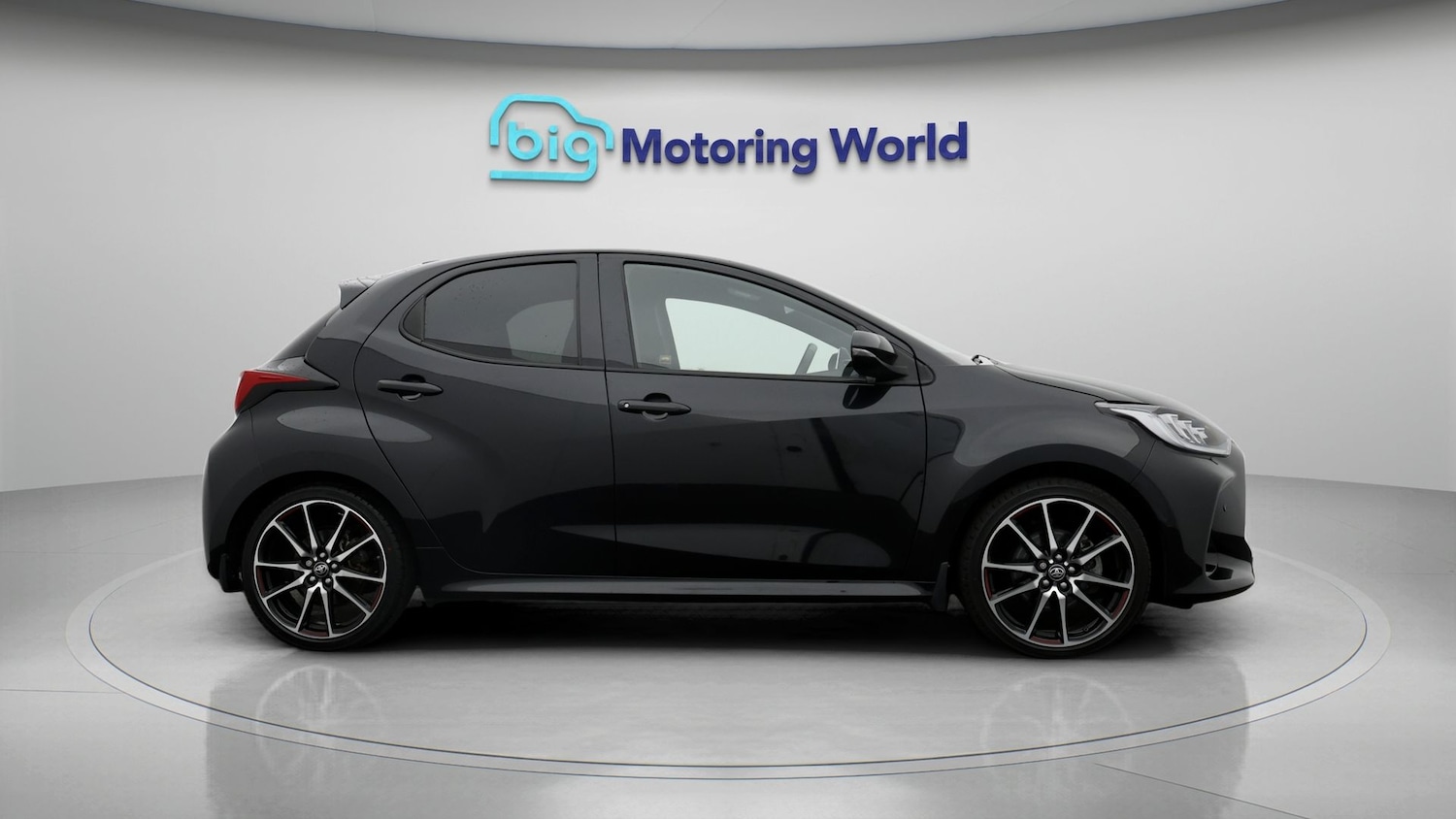 Used Toyota Yaris for sale - 77682211: Photo 8