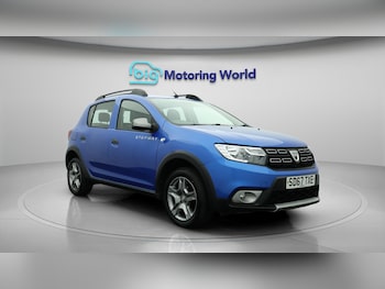 Used Dacia Sandero Stepway 2017 for sale - 76215652: Photo