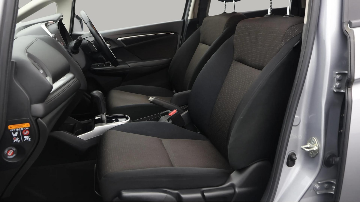 Used Honda Jazz 2018 for sale - 76513385: Photo 15