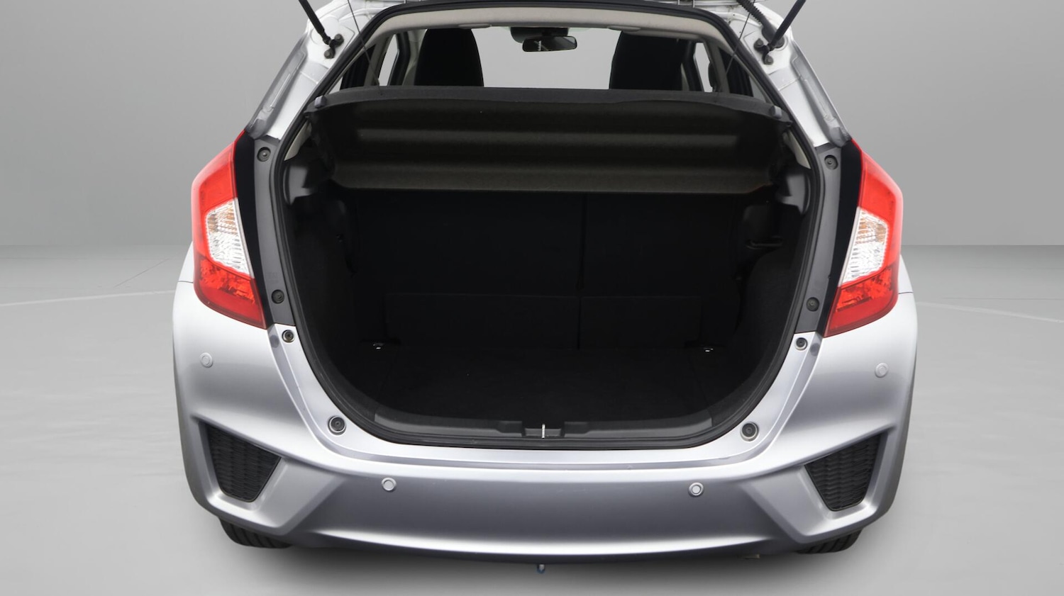 Used Honda Jazz 2018 for sale - 76513385: Photo 18