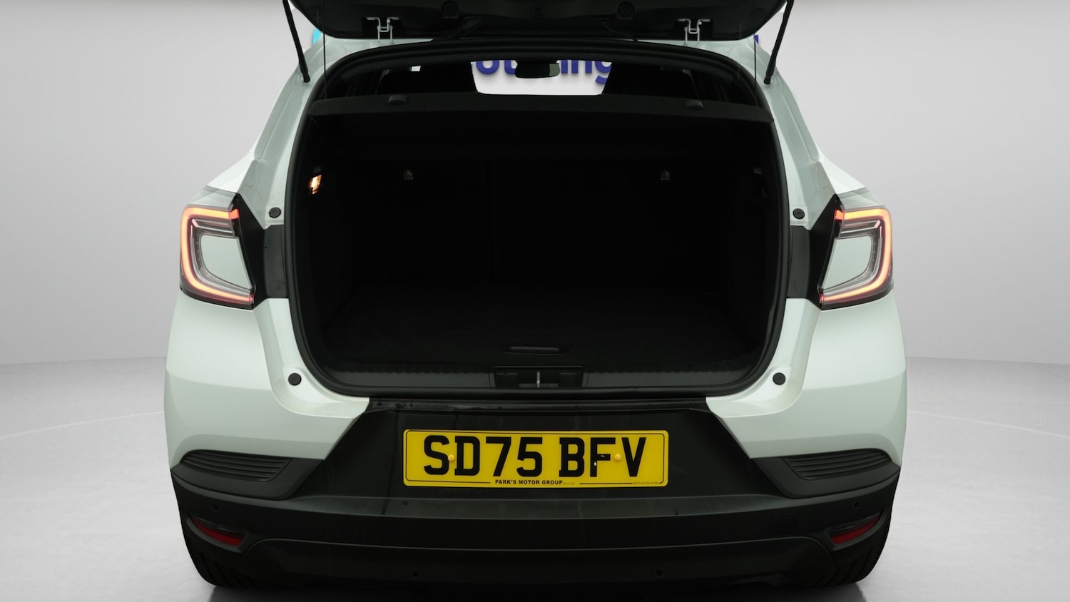 Used Renault Captur 2025 for sale - 78008422: Photo 17