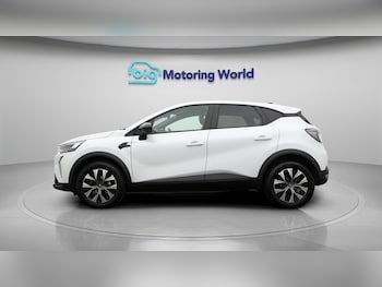 Used Renault Captur 2025 for sale - 78008422: Photo