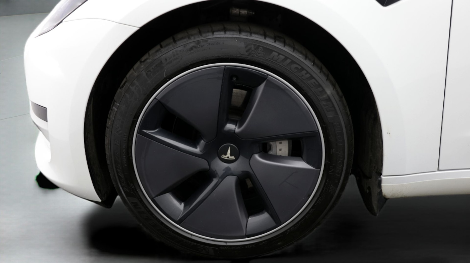 Used Tesla Model 3 2023 for sale - 77668313: Photo 18