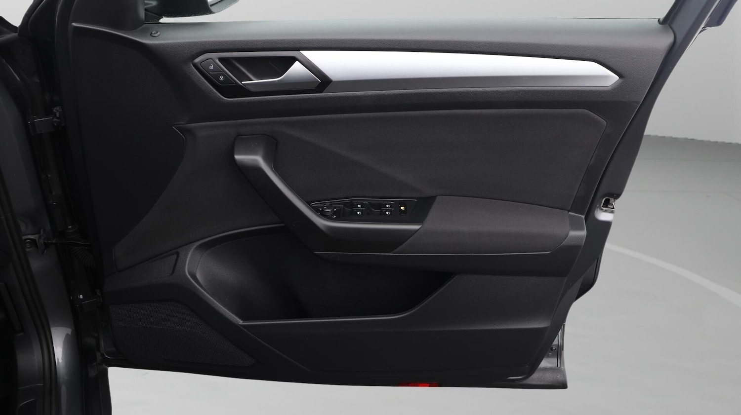 Used Volkswagen T-Roc 2022 for sale - 76380904: Photo 15