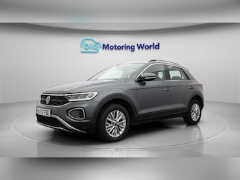 Used Volkswagen T-Roc 2022 for sale - 76380904: Photo