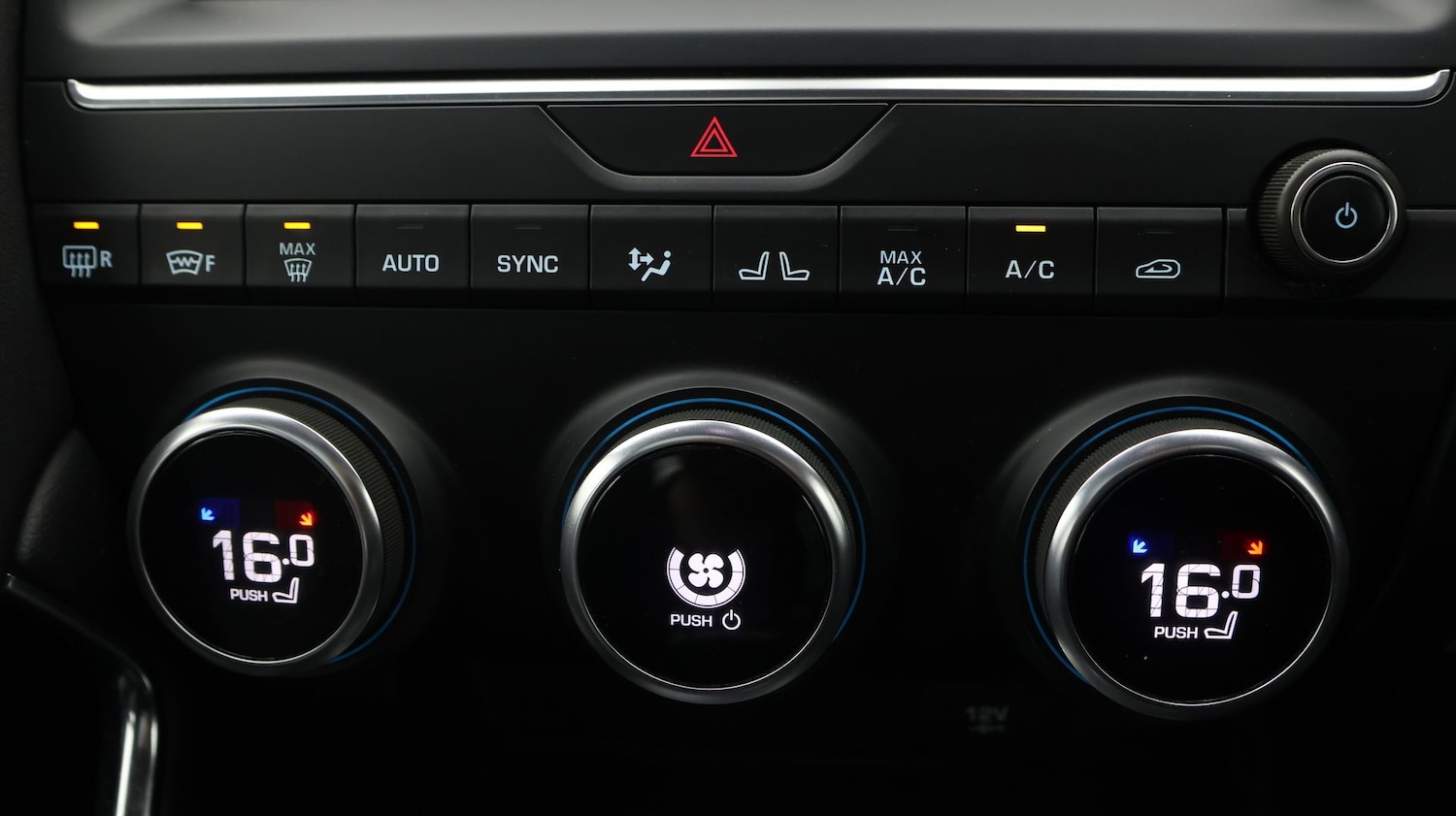 Used Jaguar E-Pace for sale - 77277178: Photo 12