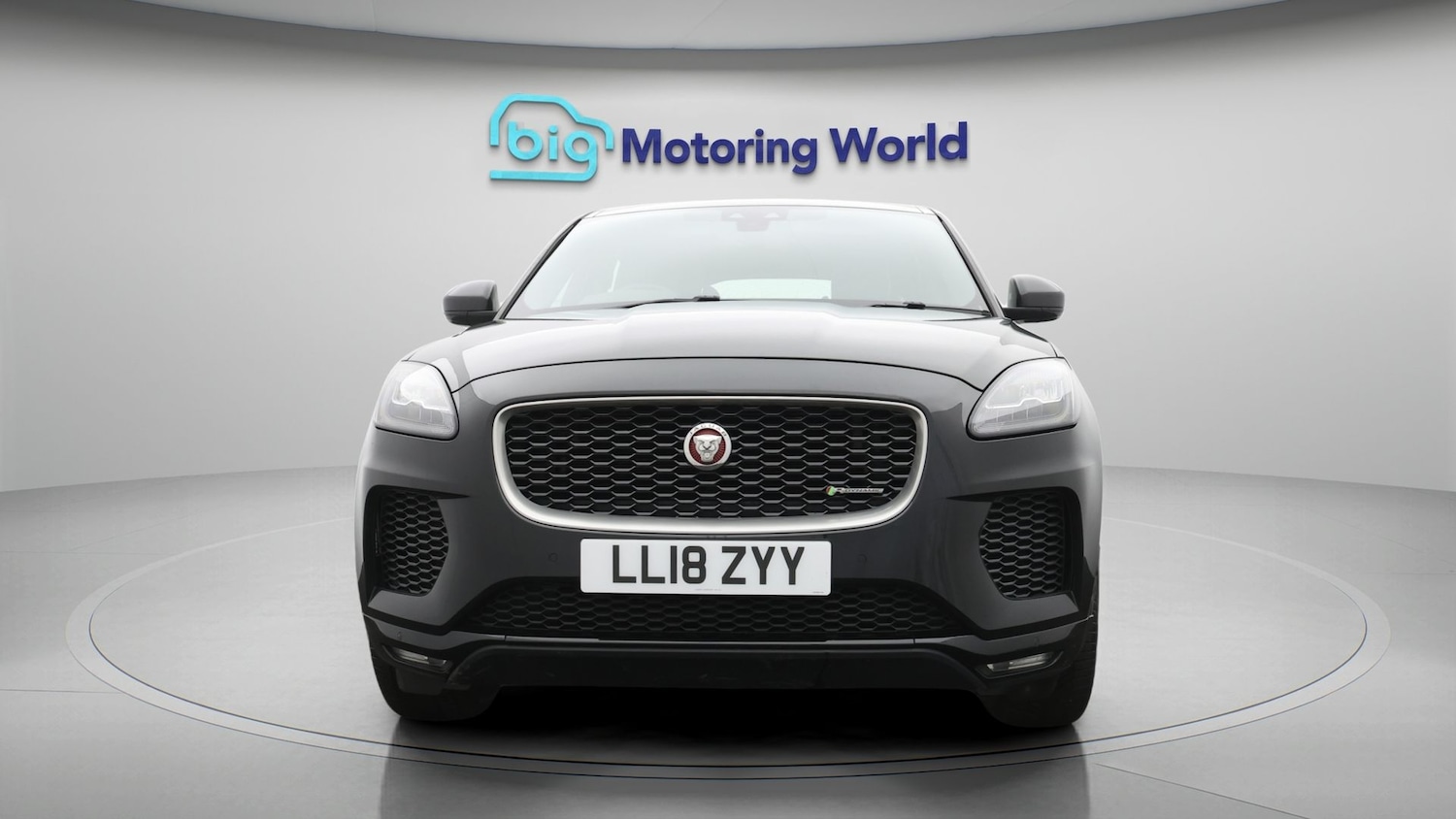 Used Jaguar E-Pace for sale - 77277178: Photo 2