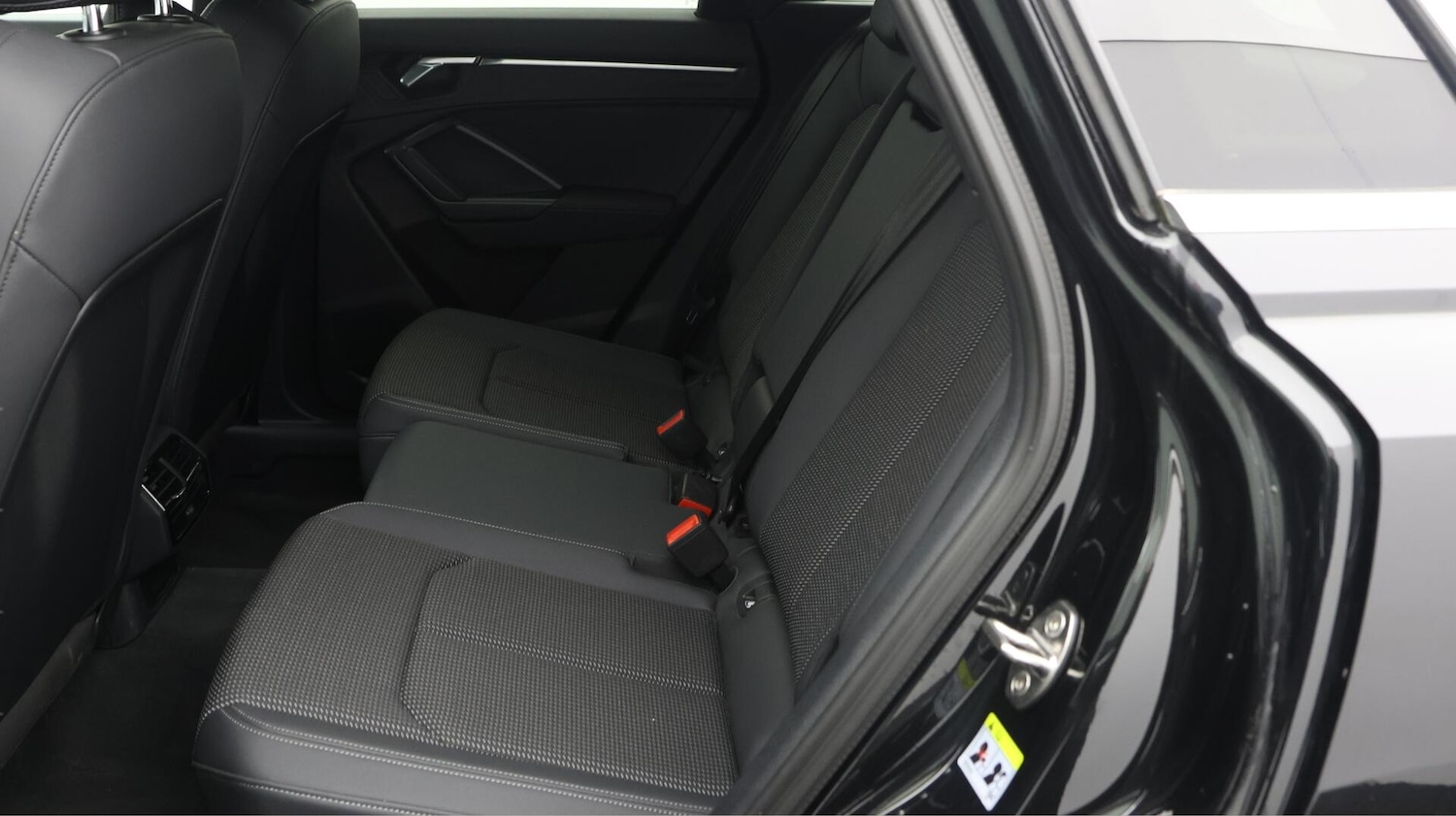 Used Audi Q3 2021 for sale - 76562460: Photo 17