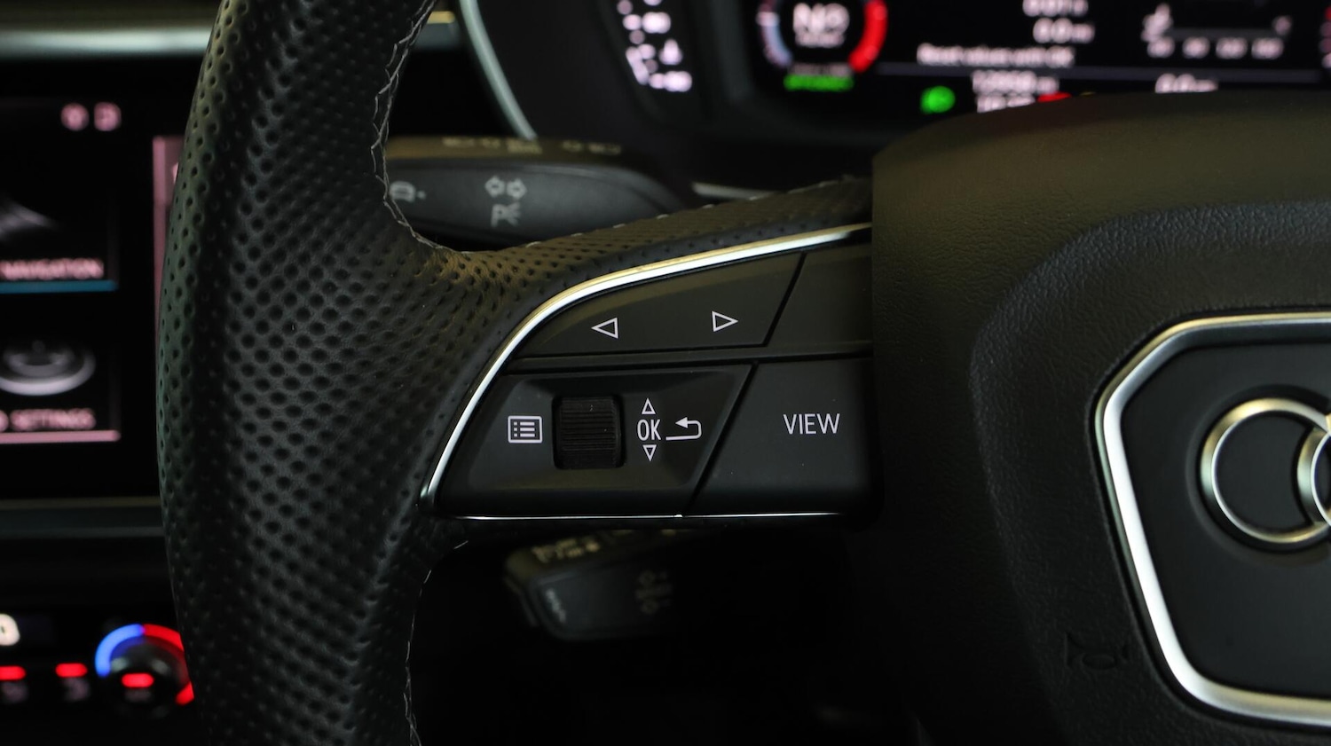 Used Audi Q3 2021 for sale - 76562460: Photo 23