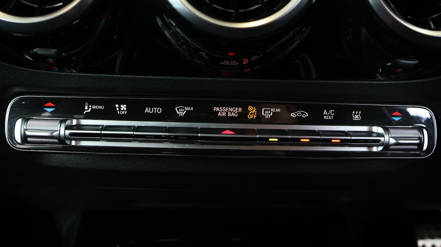 Used Mercedes-Benz GLA 2022 for sale - 76370273: Photo 13