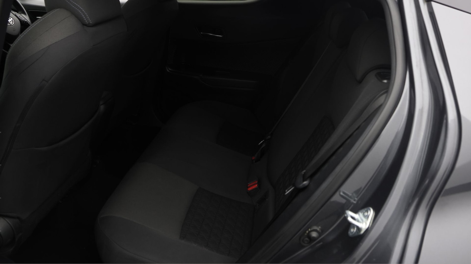 Used Toyota C-HR 2021 for sale - 77216399: Photo 16