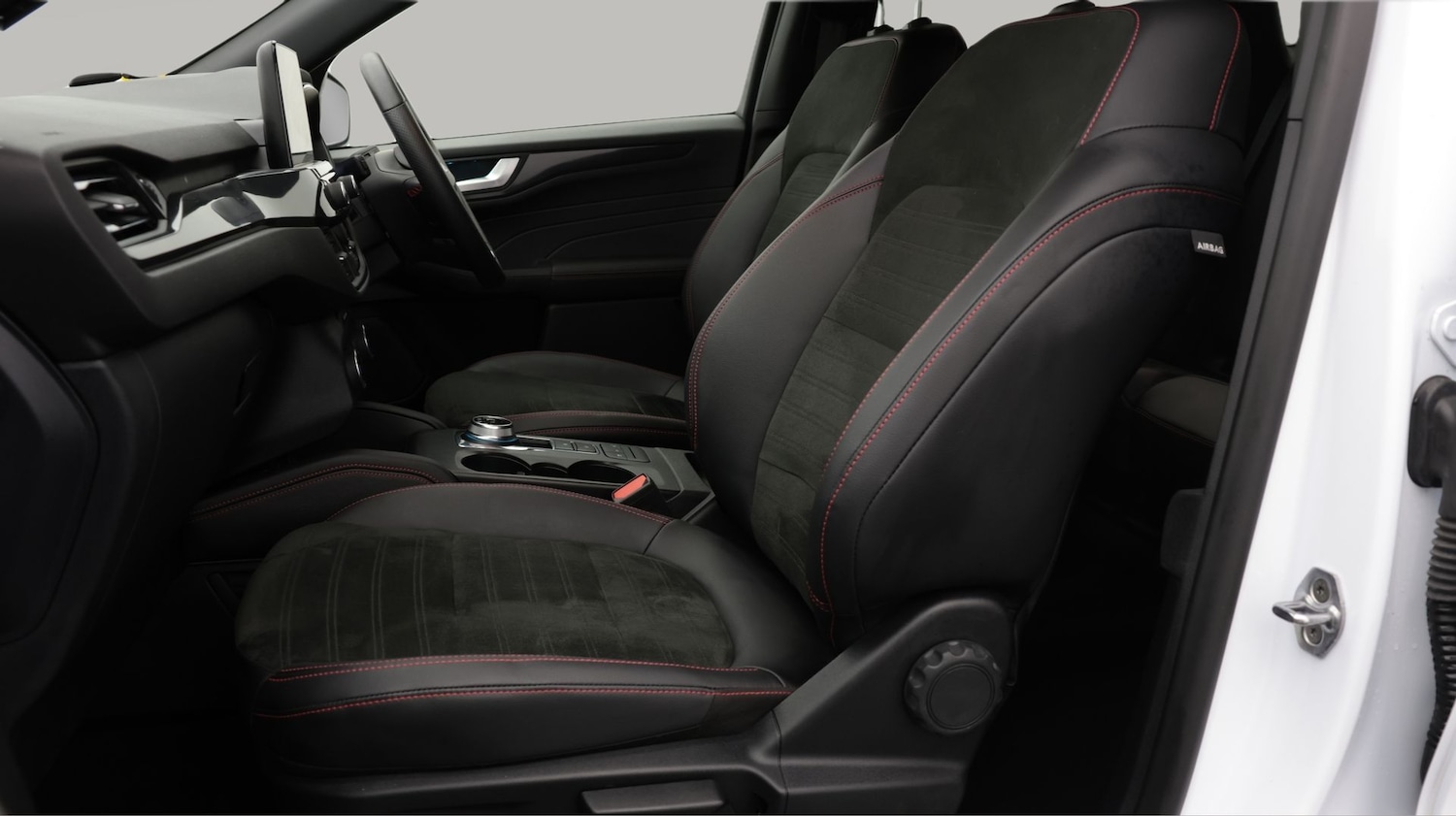 Used Ford Kuga 2023 for sale - 77654416: Photo 14