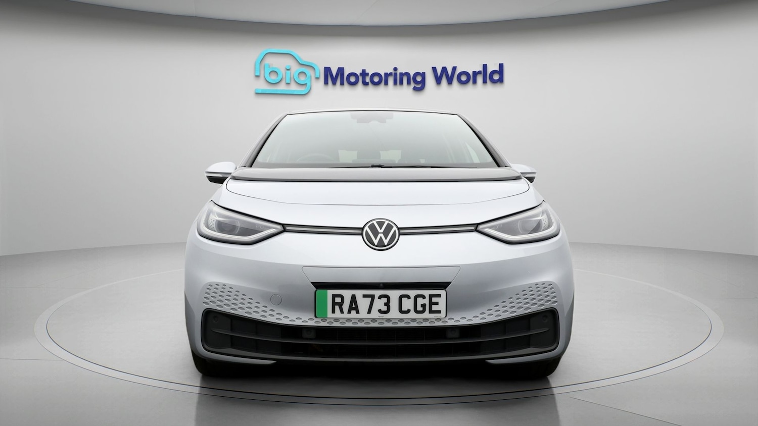 Used Volkswagen ID.3 2023 for sale - 78045996: Photo 2