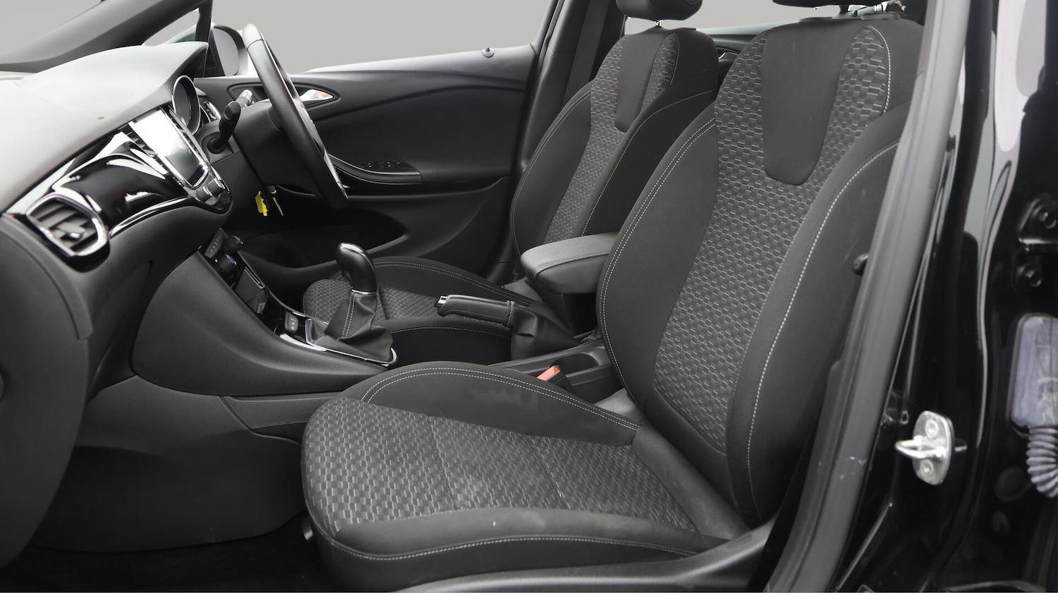 Used Vauxhall Astra 2019 for sale - 76398827: Photo 15