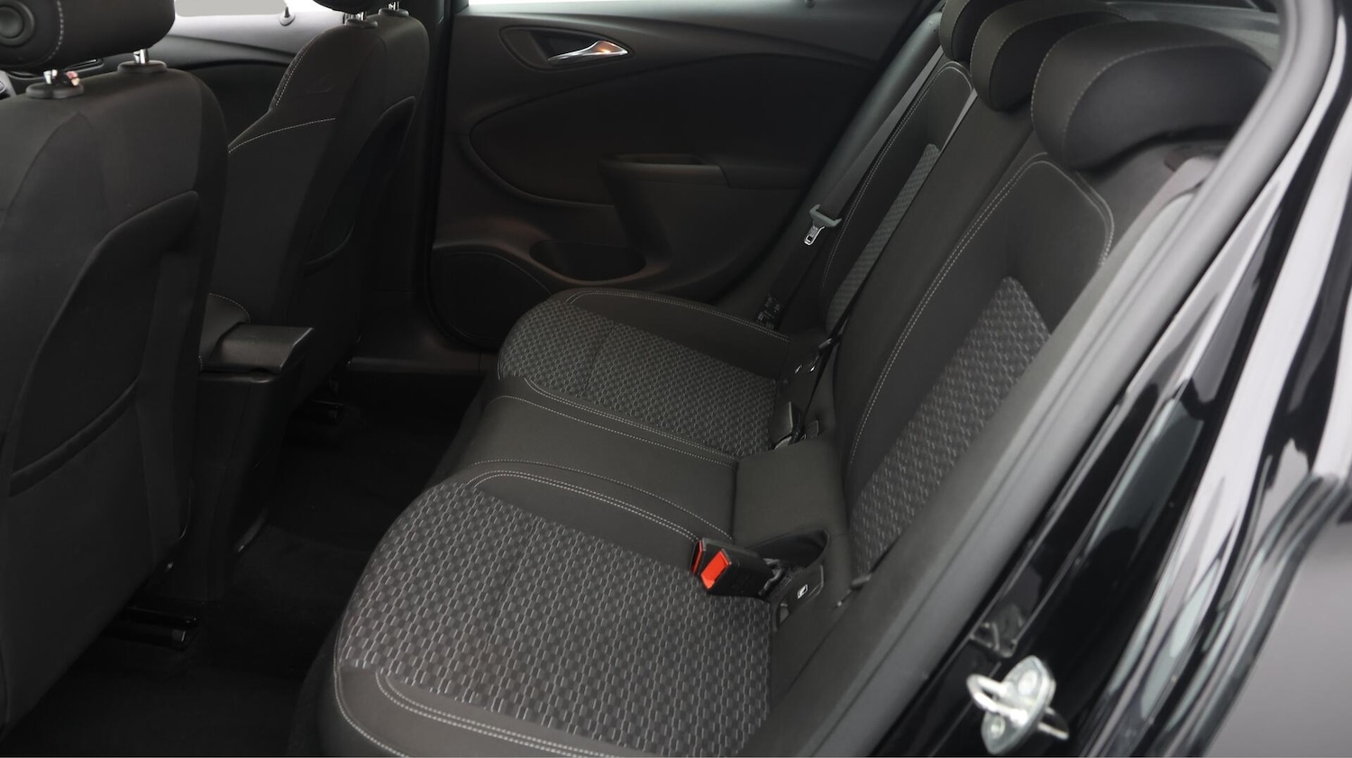 Used Vauxhall Astra 2019 for sale - 76398827: Photo 17