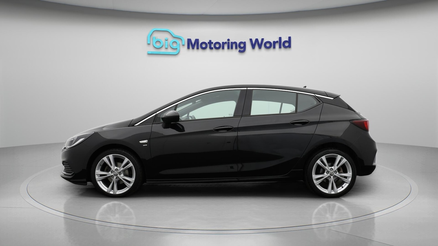 Used Vauxhall Astra 2019 for sale - 76398827: Photo 5