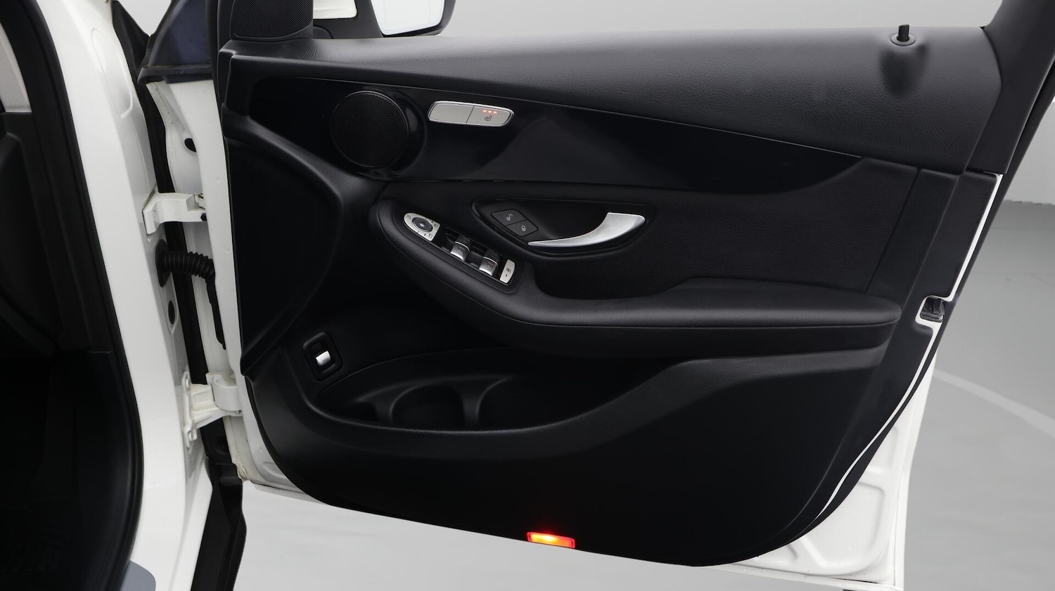 Used Mercedes-Benz GLC 2020 for sale - 76440541: Photo 16