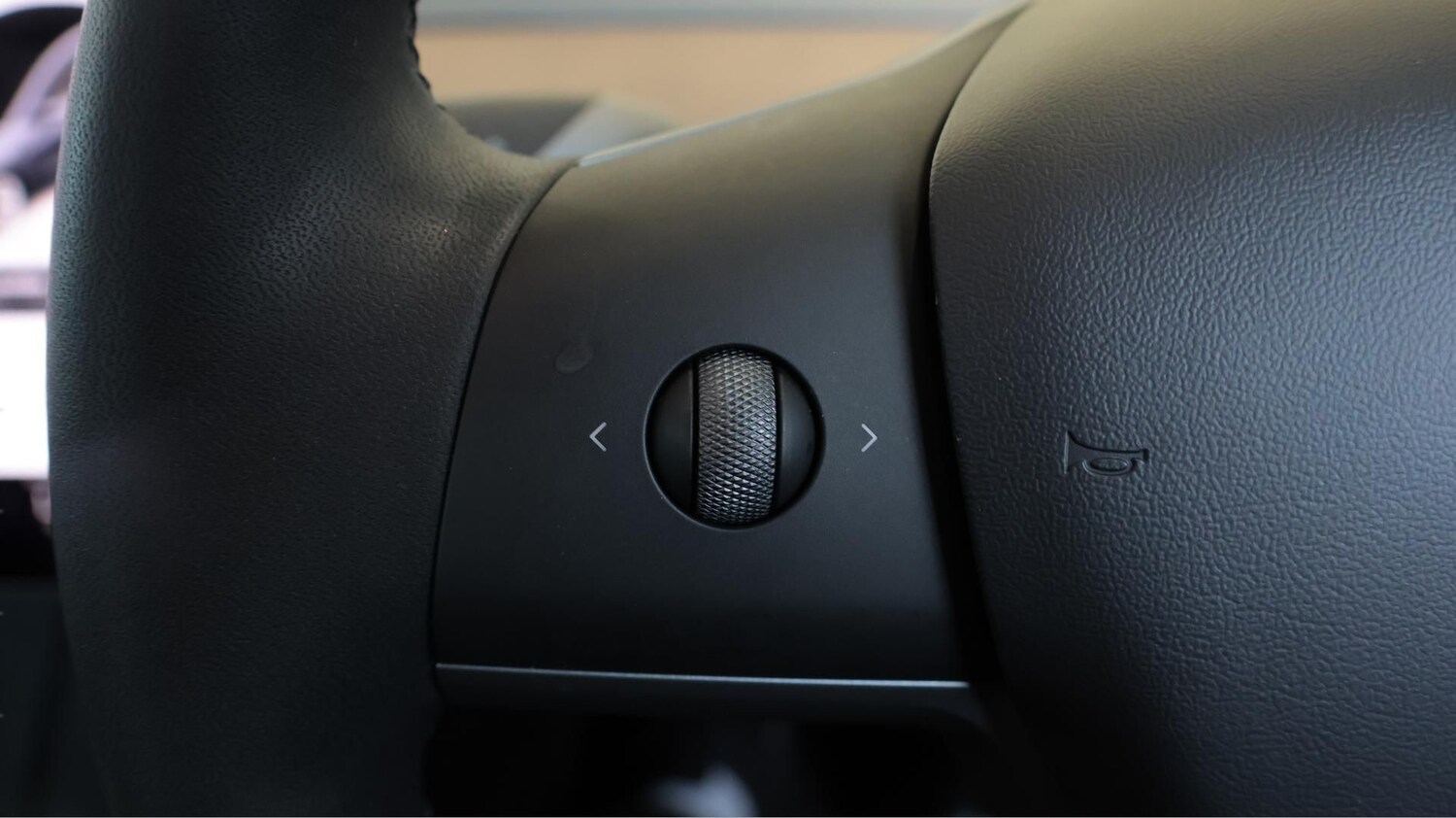 Used Tesla Model 3 2023 for sale - 78035254: Photo 22